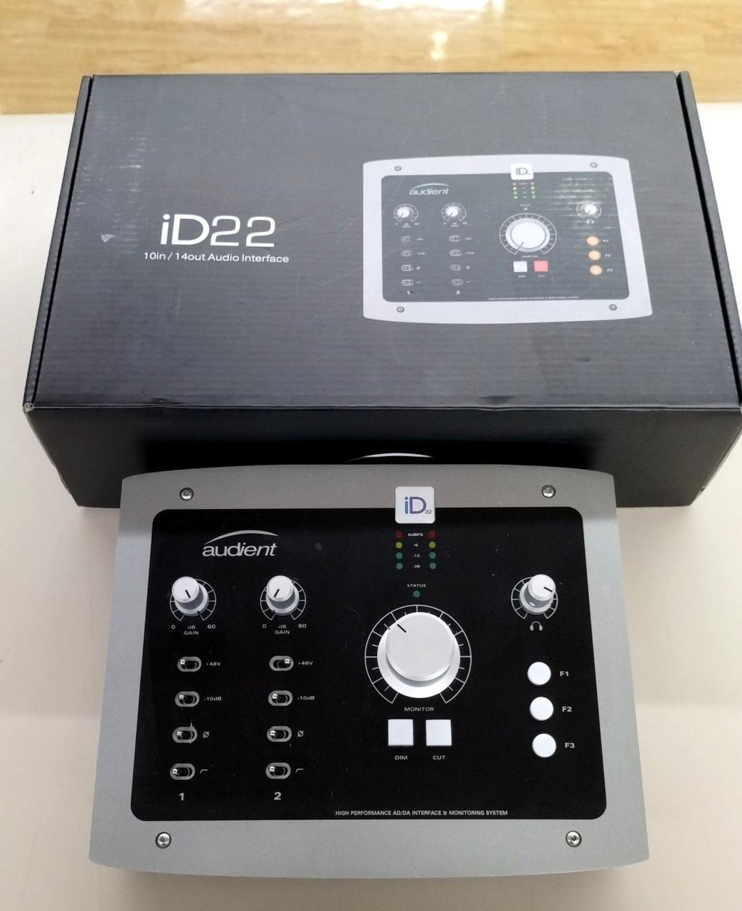 AUDIENT Audio Interface ID22
