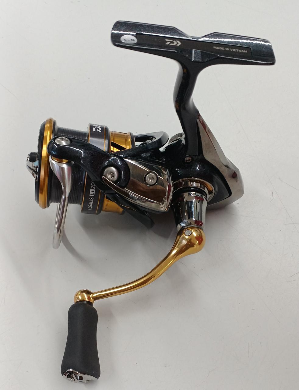 DAIWA Spinning Reel 18 LEGALIS LT 2500S-XH