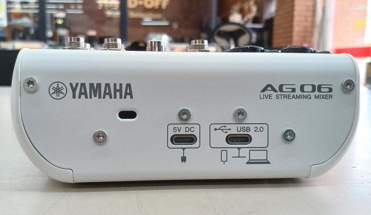 YAMAHA Mixer AG06MK2