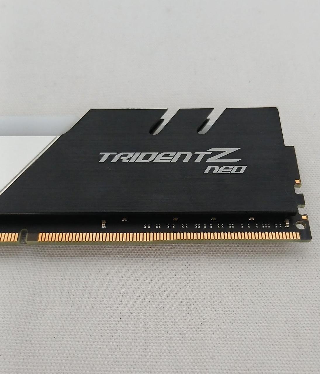 G.SKILL Desktop Memory F4-3200C16D-32GTZN