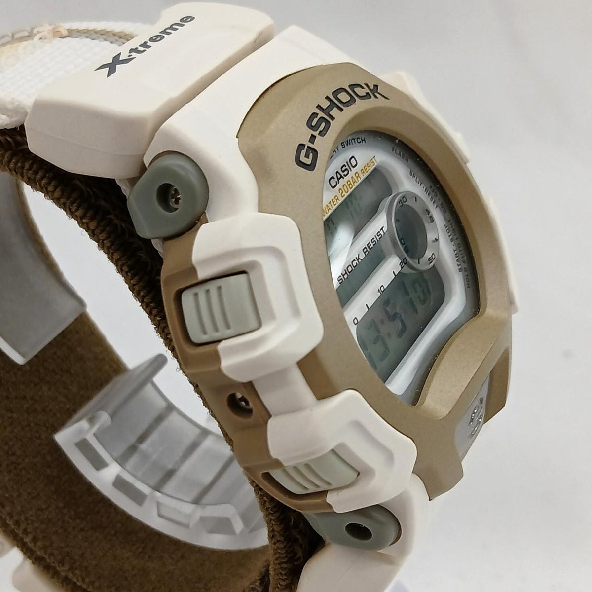 CASIO G-SHOCK DW-004