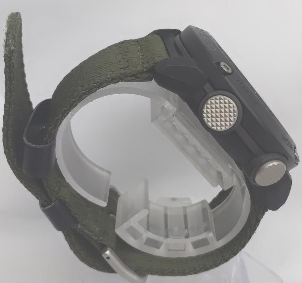 CASIO G-SHOCK GA-2000
