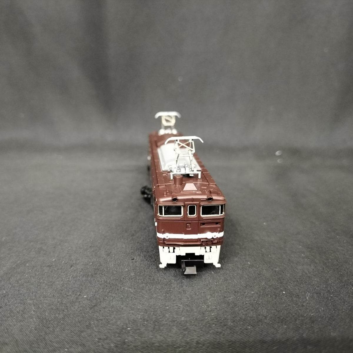 TOMIX EF64 Class 1000 Electric Locomotive (Brown)