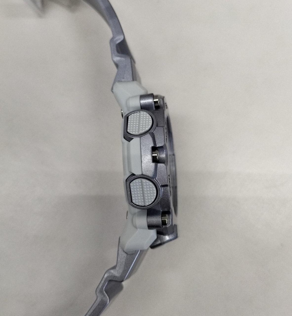 CASIO G-SHOCK GA-2200FF