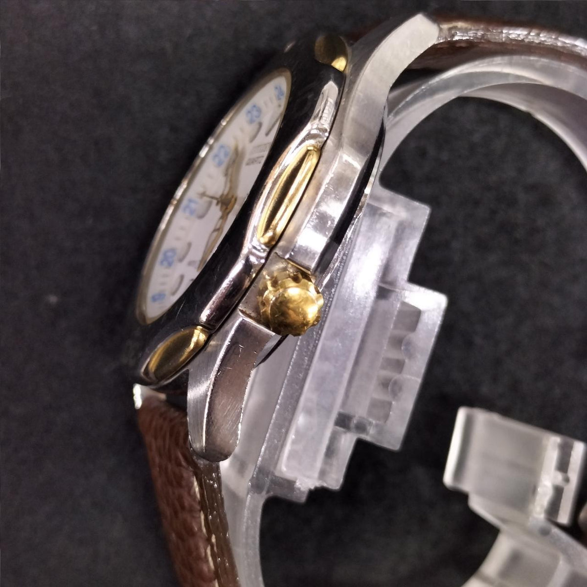 CITIZEN Quartz Wristwatch 2854-269438