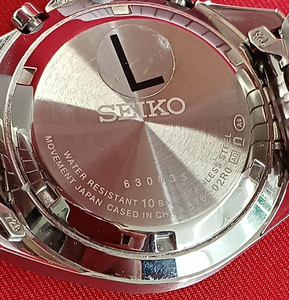 SEIKO Wristwatch 8T63-02R0