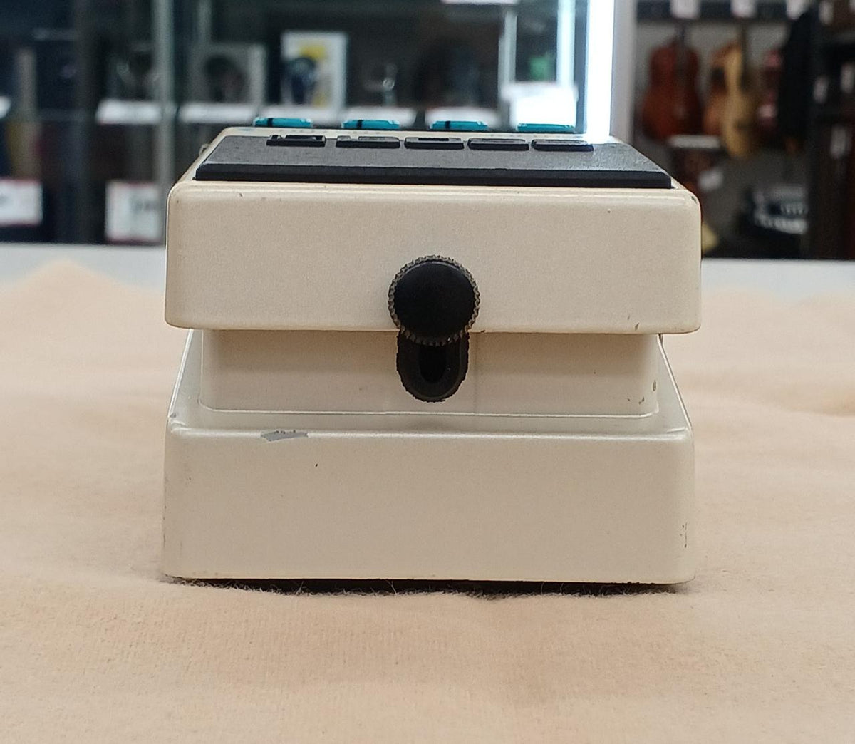 BOSS Effects pedal DD-3