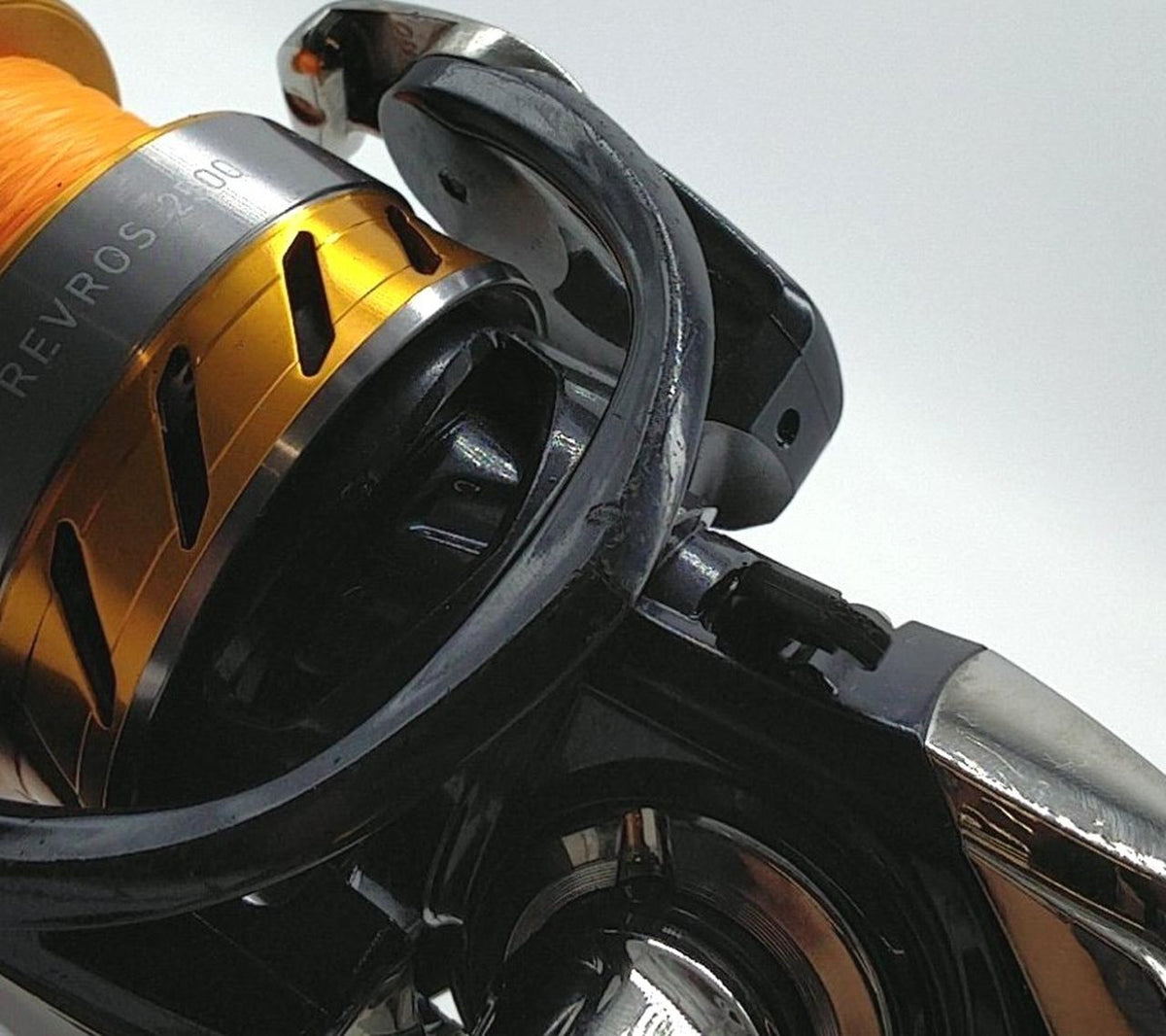 DAIWA Spinning Reel 15 REVROS 2500