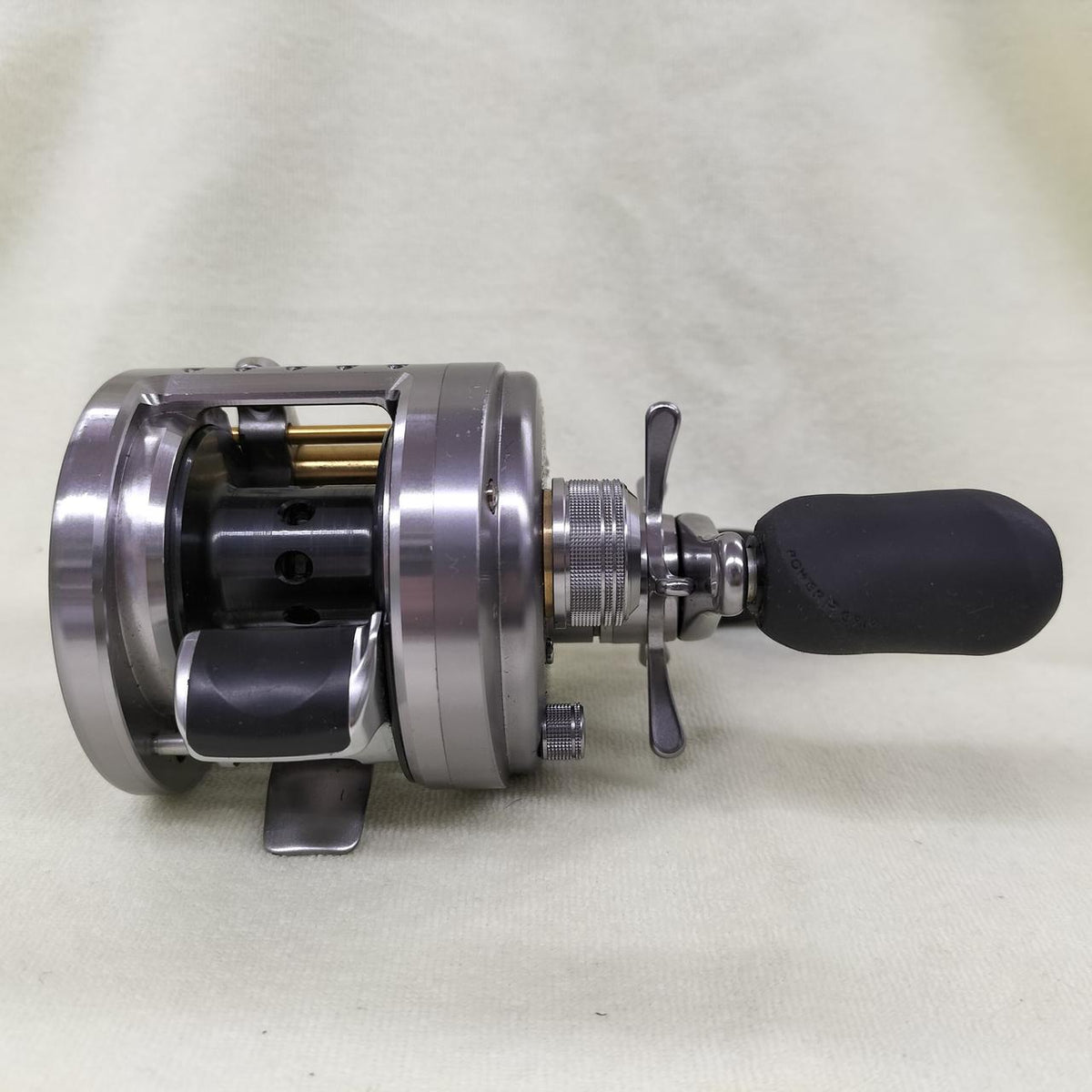 SHIMANO Baitcasting Reel CALCUTTA CONQUEST 200DC