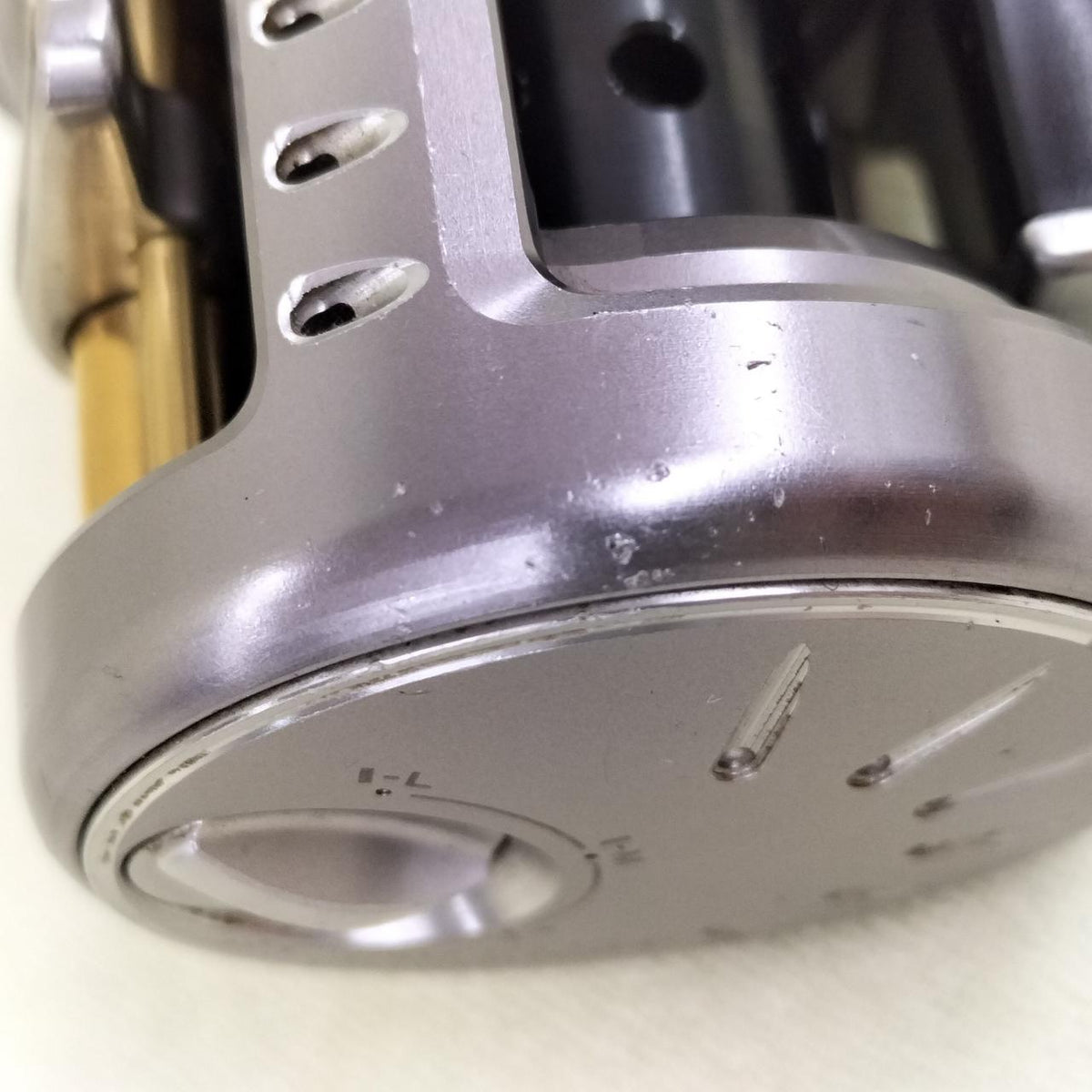 SHIMANO Baitcasting Reel Without Box CALUCUTTA CONQUEST 50DC