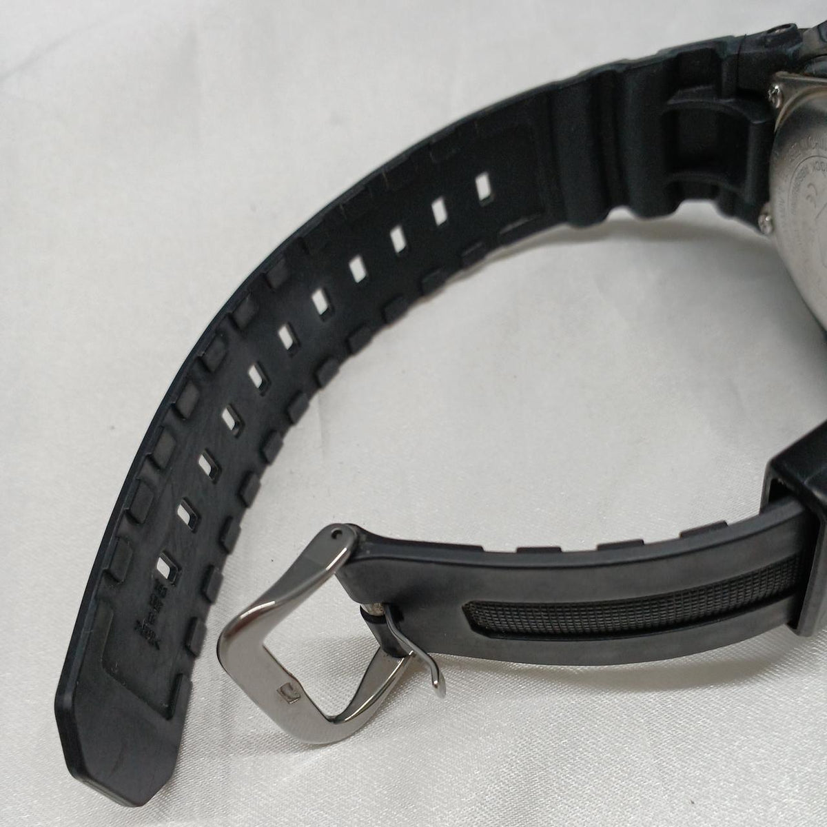 CASIO G-SHOCK AWG-M100A