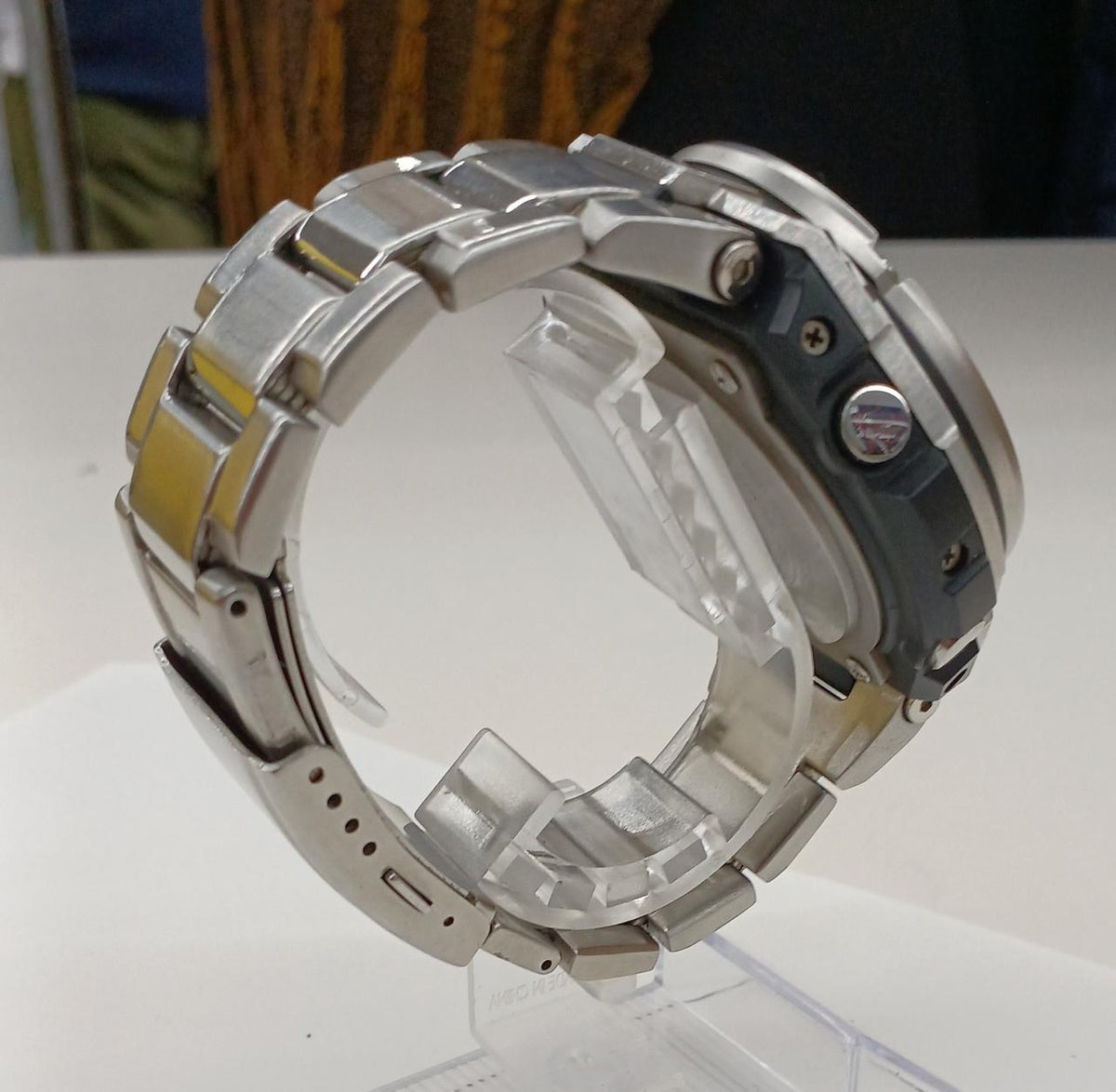 CASIO Radio-Controlled Solar G-SHOCK GST-W1100 - Banzai Thrifting | BanzaiHobby