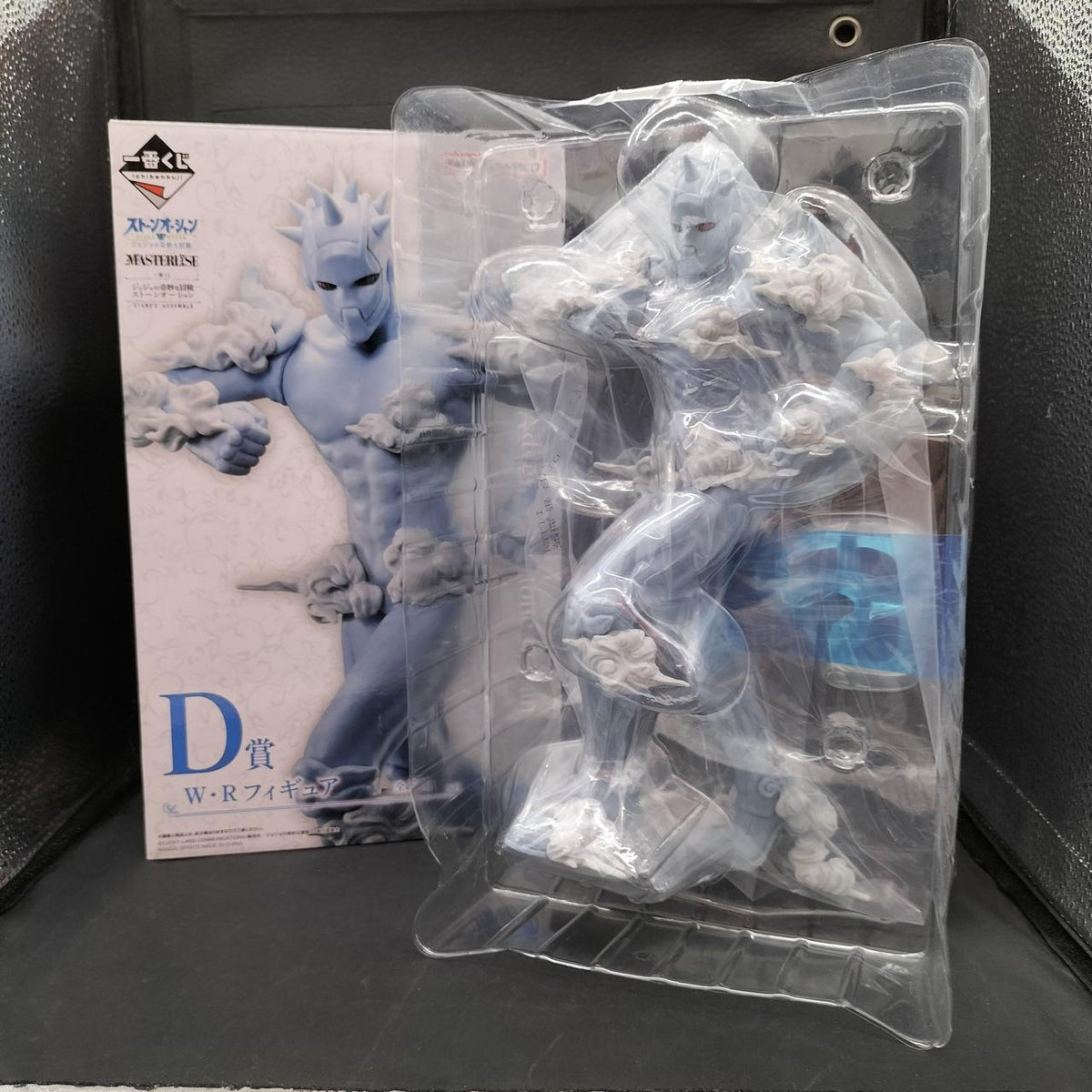 BANDAI Ichiban Kuji JoJo's Bizarre Adventure D Prize W・R - Banzai Thrifting | BanzaiHobby
