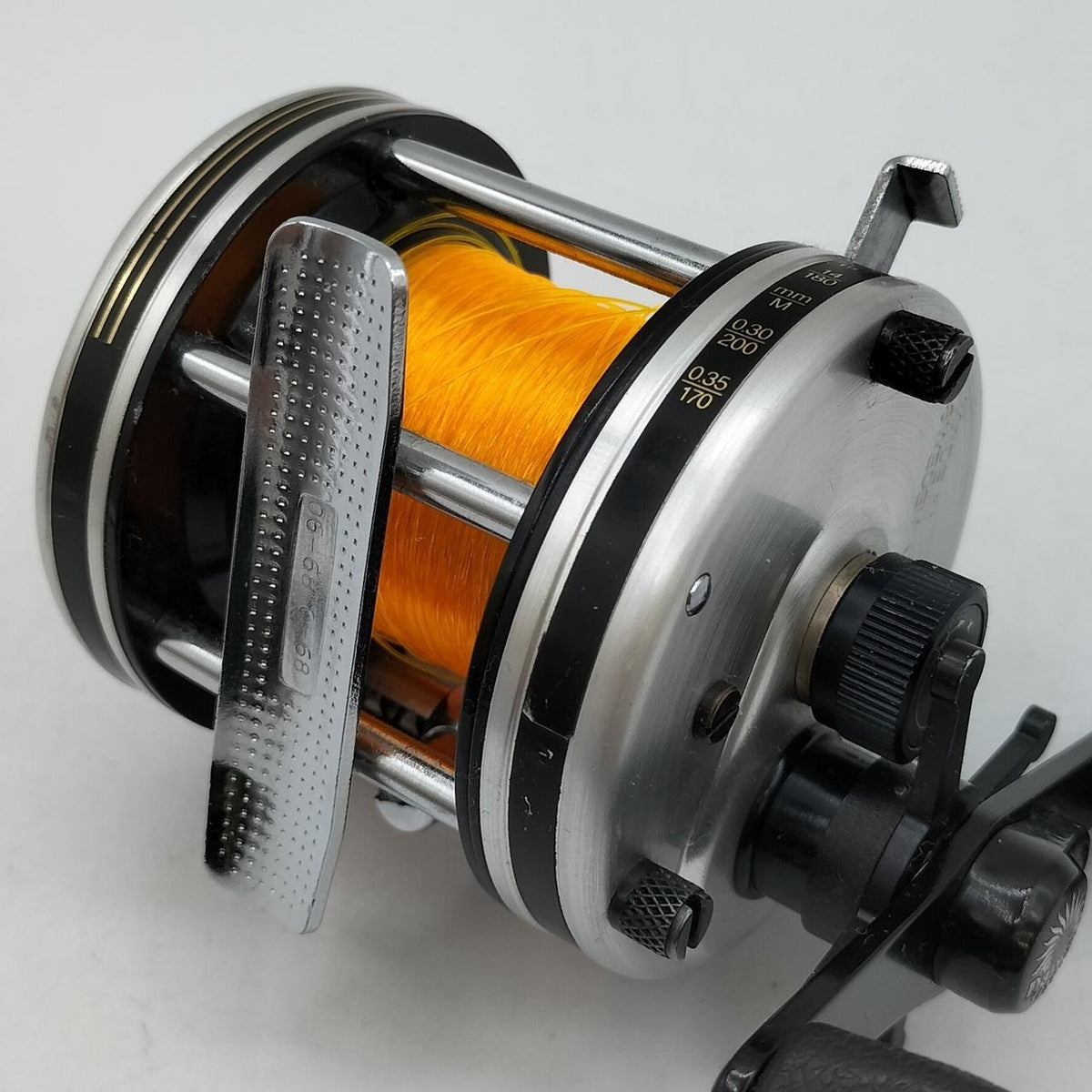 ABU GARCIA Baitcasting Reel 5500C - Banzai Thrifting | BanzaiHobby