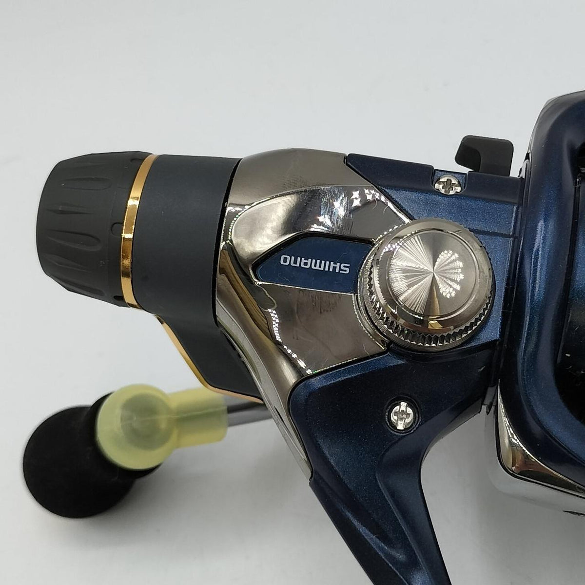 SHIMANO Spinning Reel AORISTA BB C3000HG - Banzai Thrifting | BanzaiHobby