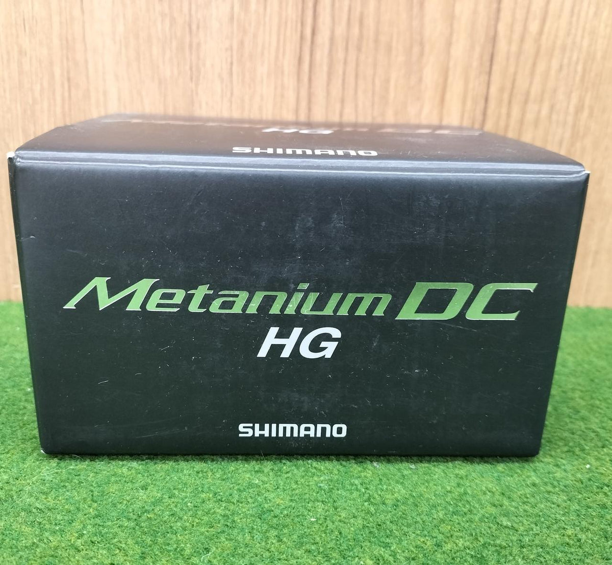 SHIMANO Baitcasting Reel METANIUM DC HG - Banzai Thrifting | BanzaiHobby