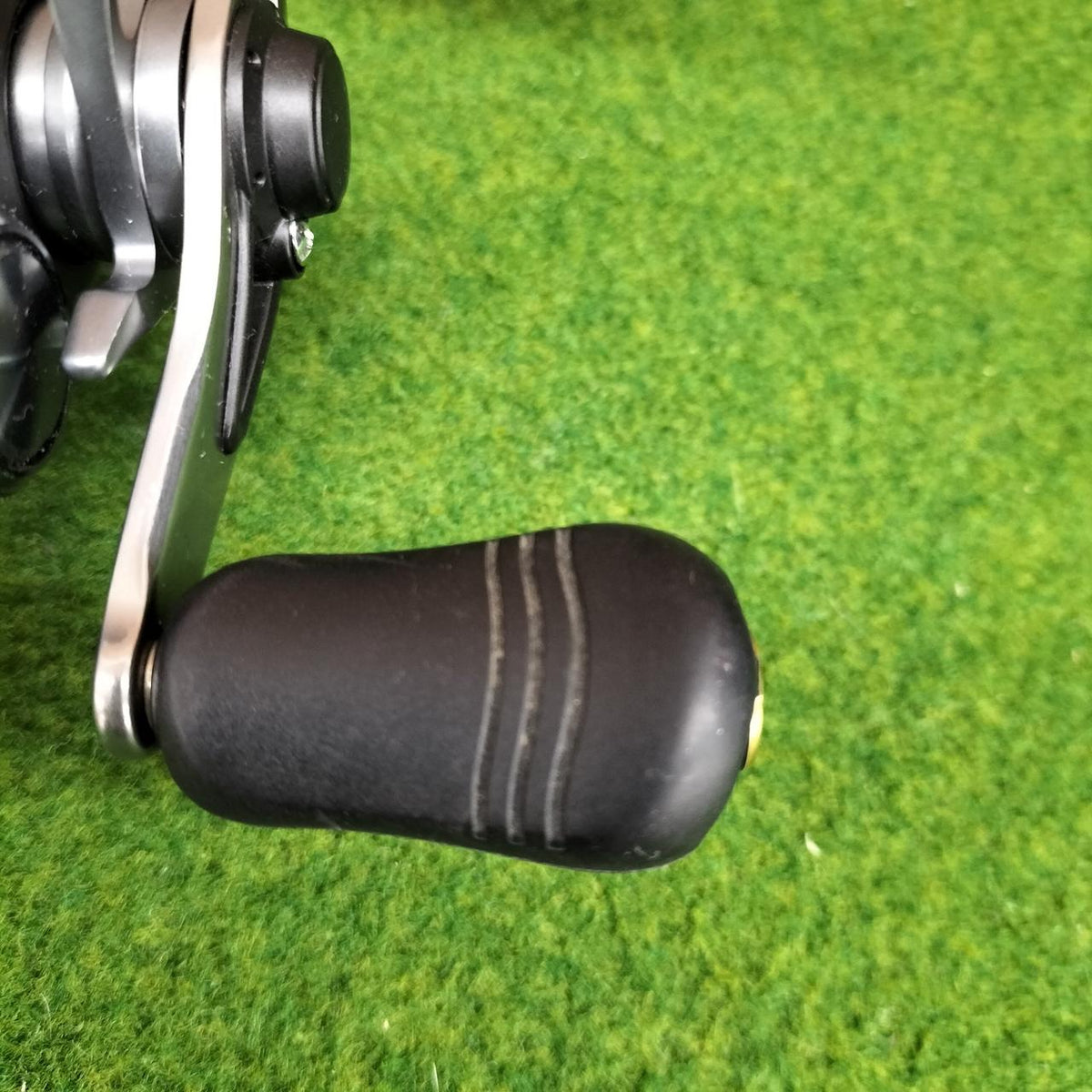SHIMANO Baitcasting Reel METANIUM DC HG - Banzai Thrifting | BanzaiHobby