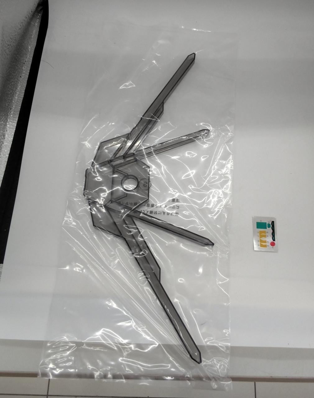 BANDAI Plastic Model SMP Super Robot Wars OG Banpreios - Banzai Thrifting | BanzaiHobby