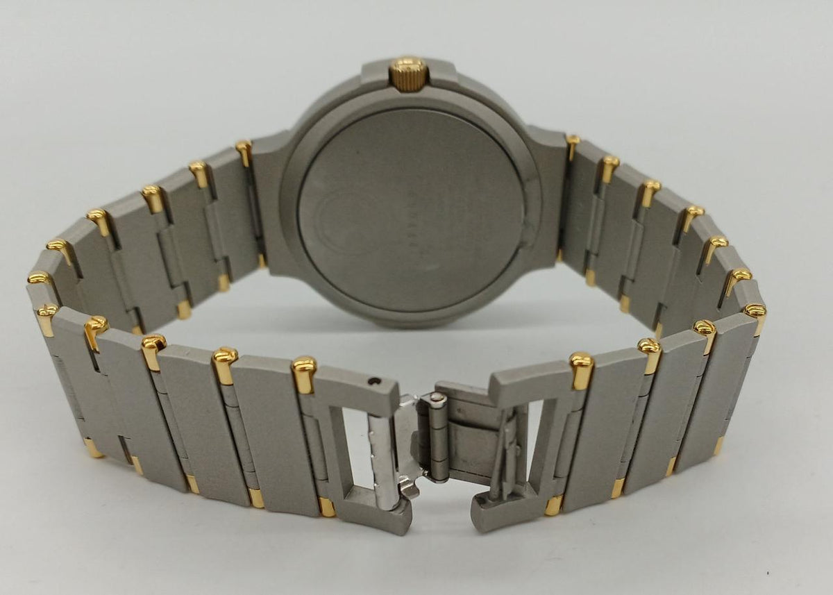 SEIKO Quartz Watch 5H22-6A30 - Banzai Thrifting | BanzaiHobby