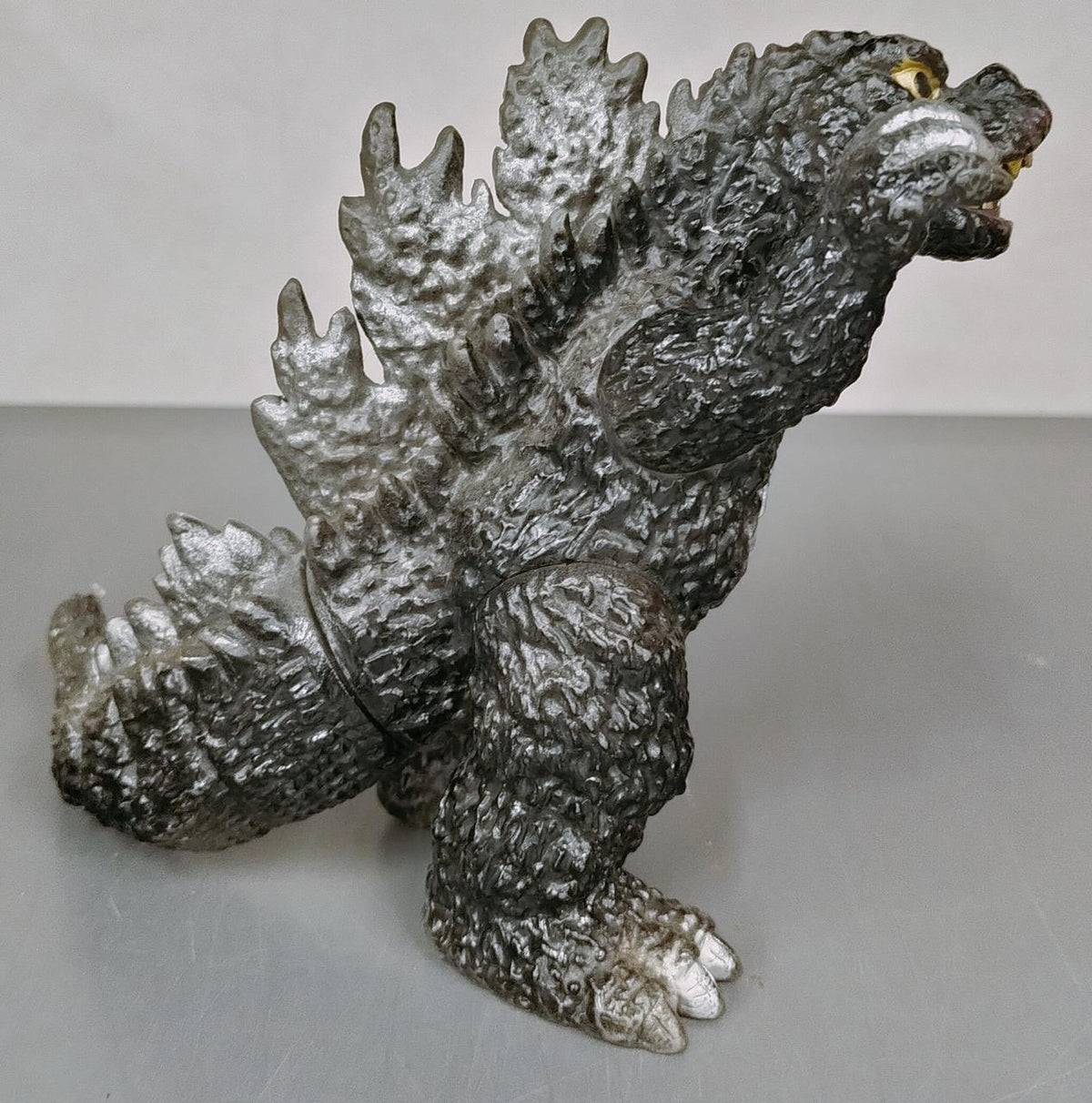 Poppy King Saurus Series Godzilla Soft Vinyl - Banzai Thrifting | BanzaiHobby