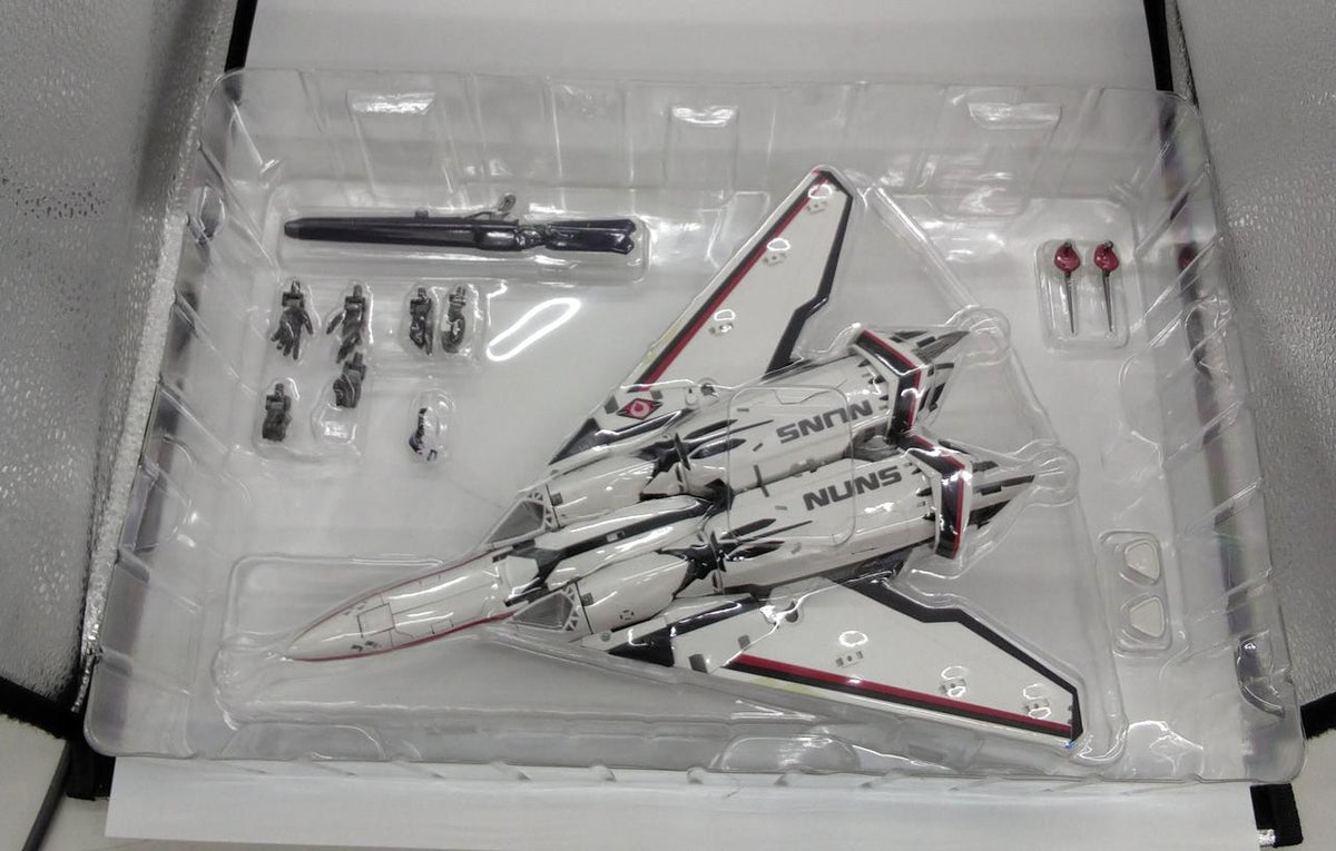 BANDAI DX Chogokin VF-171EX Armored Nightmare Plus EX - Banzai Thrifting | BanzaiHobby