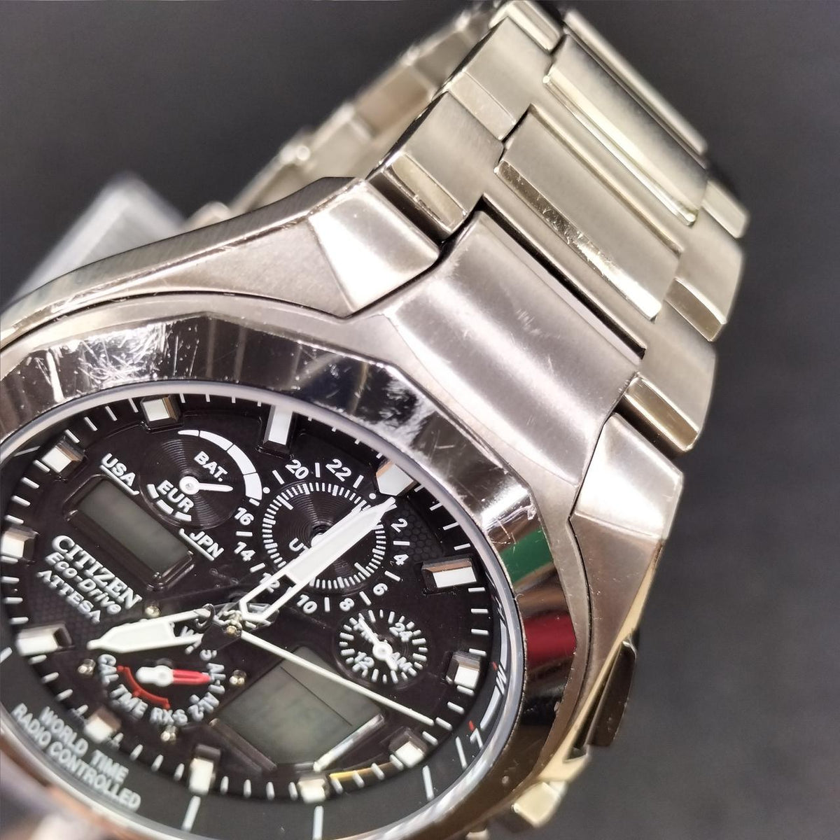 CITIZEN ECODRIVE Radio-Controlled Wristwatch U600-T011497 - Banzai Thrifting | BanzaiHobby