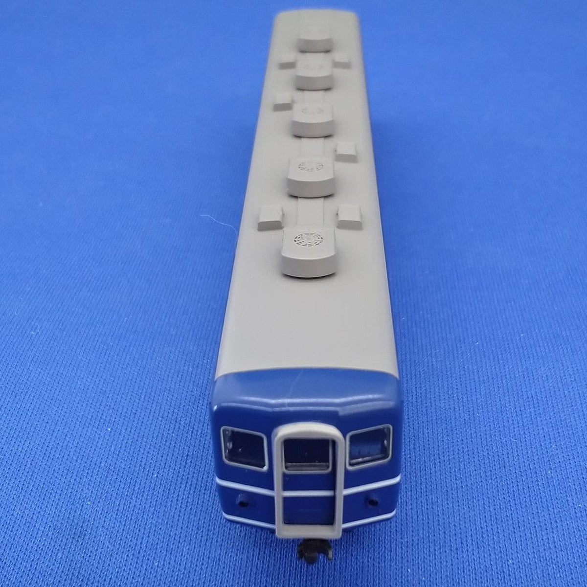 KATO 12 Series Express Passenger Cars JNR Specification 6 cars + 1 car set 10-1550 - Banzai Thrifting | BanzaiHobby