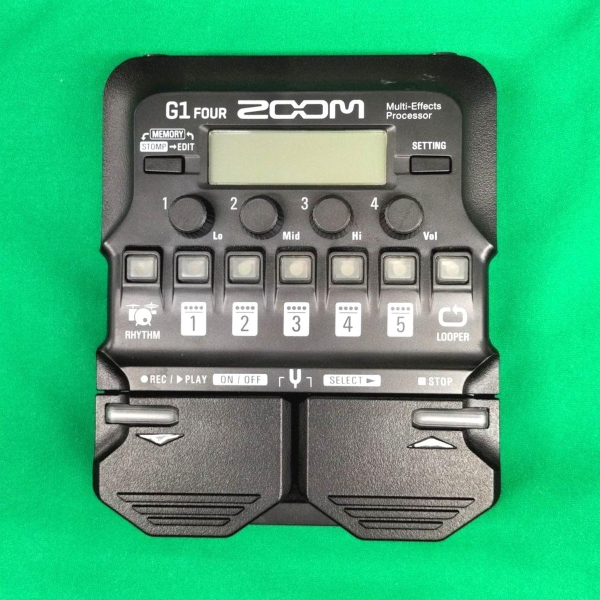 ZOOM Multi-Effects G1 FOUR - Banzai Thrifting | BanzaiHobby