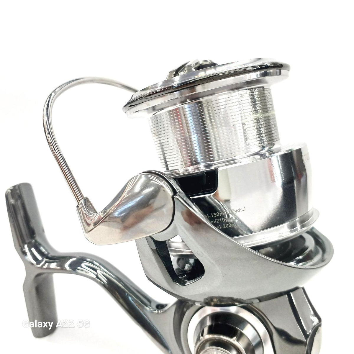 DAIWA Spinning Reel 22 EXIST LT4000-XT 00061104 - Banzai Thrifting | BanzaiHobby