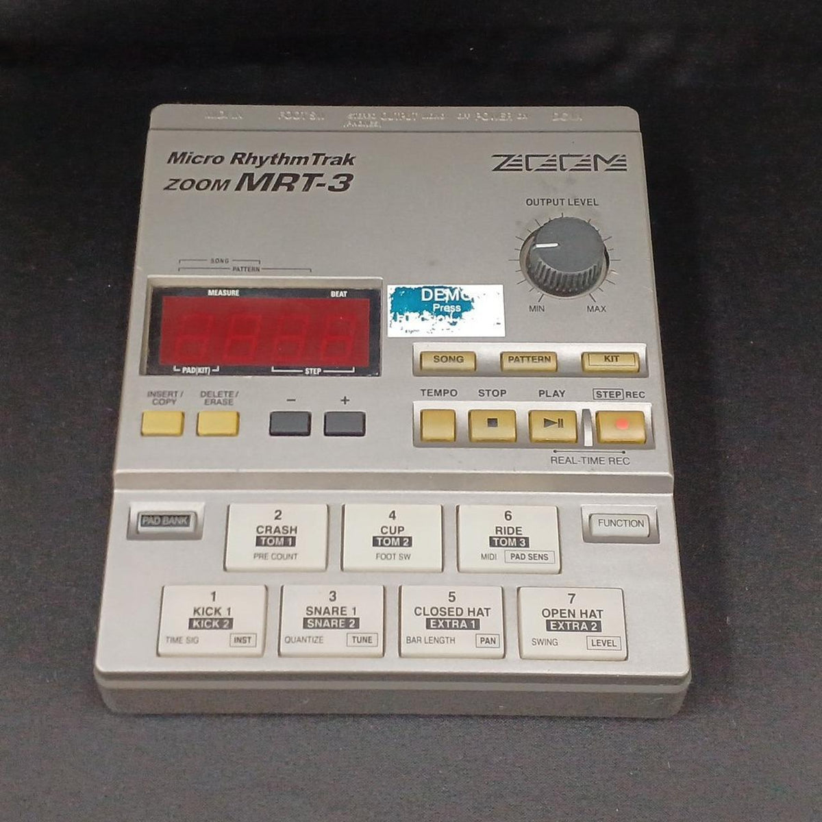 ZOOM Rhythm Machine MRT-3B - Banzai Thrifting | BanzaiHobby