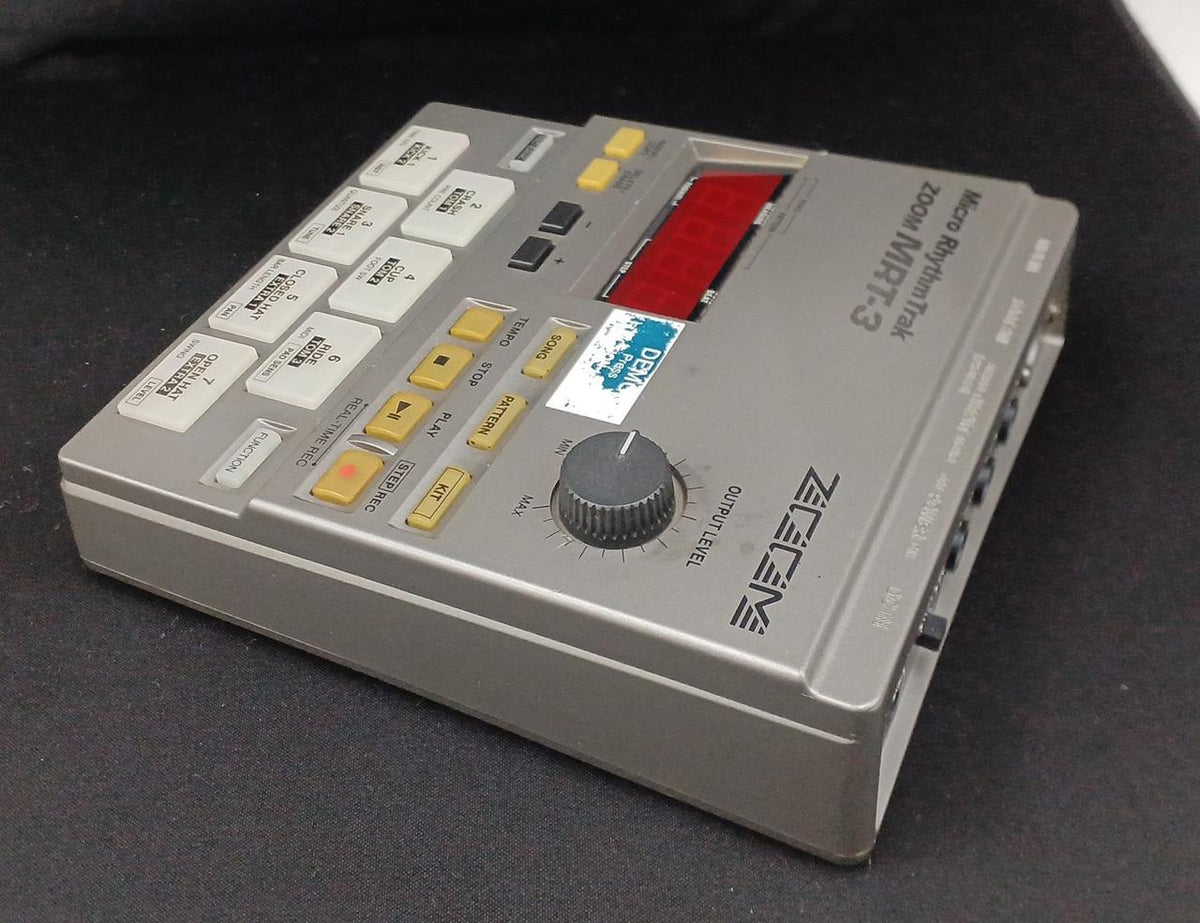 ZOOM Rhythm Machine MRT-3B - Banzai Thrifting | BanzaiHobby