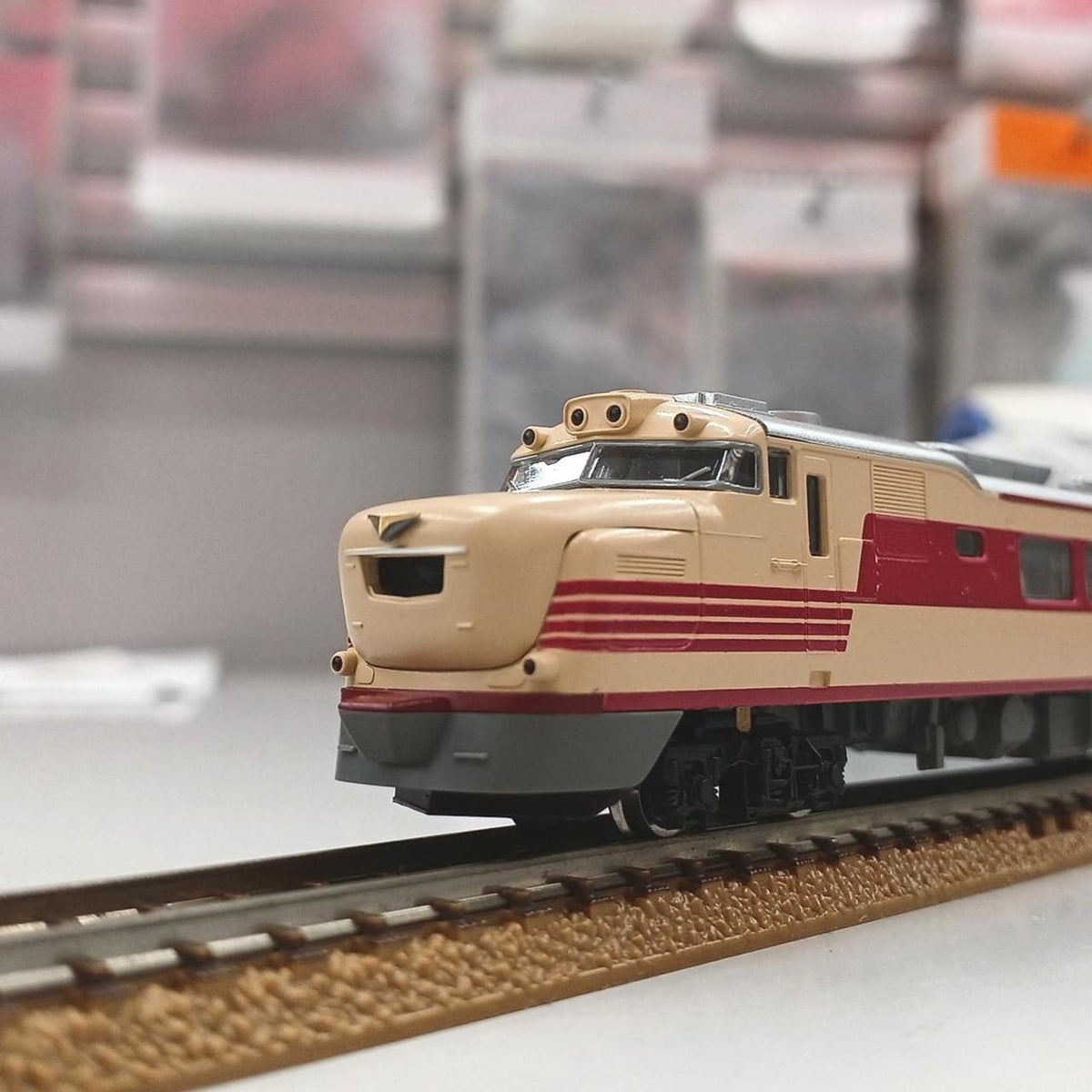 KATO N Gauge KiHa 81 Series Limited Express Diesel Car 10-901 - Banzai Thrifting | BanzaiHobby