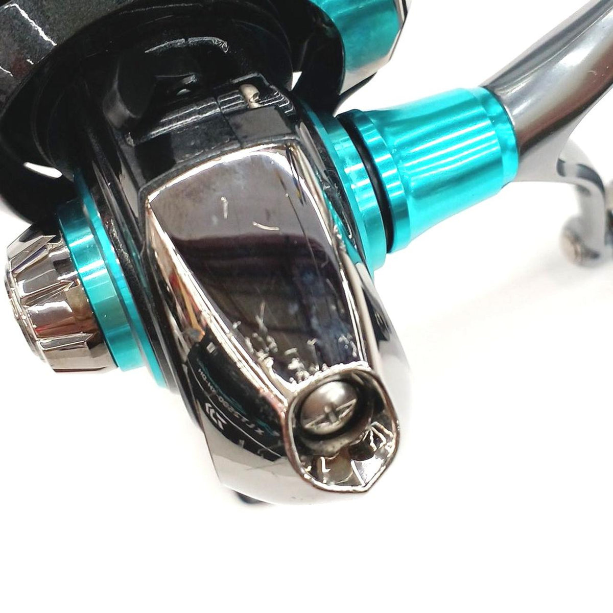 DAIWA Spinning Reel 24 X LT2500-XH-DH 431500 - Banzai Thrifting | BanzaiHobby