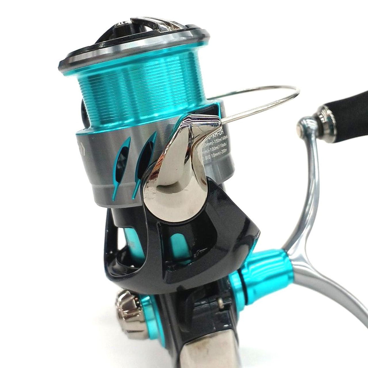 DAIWA Spinning Reel 24 X LT2500-XH-DH 431500 - Banzai Thrifting | BanzaiHobby