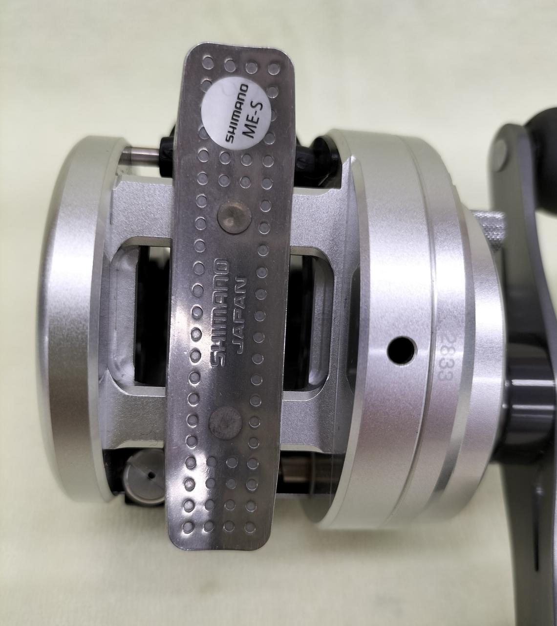 SHIMANO Baitcasting Reel CALCUTTA 200 - Banzai Thrifting | BanzaiHobby