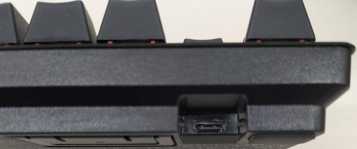 RAZER Gaming Keyboard RZ03-0394 - Banzai Thrifting | BanzaiHobby
