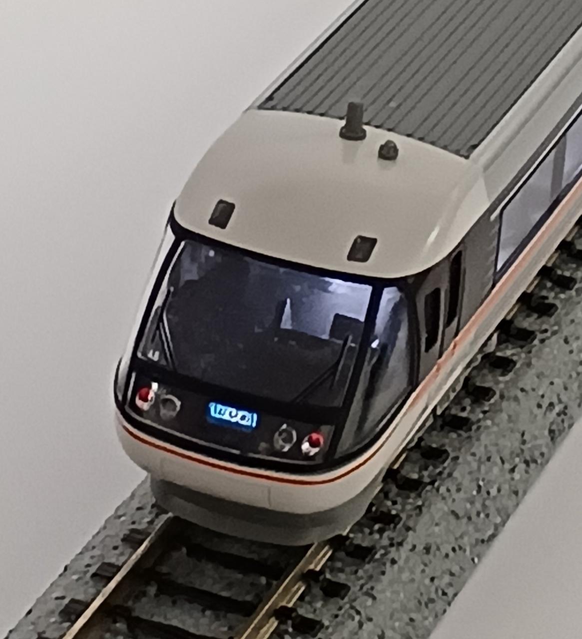 KATO 383 Series 'Wide View Shinano' 6-Car Basic Set - Banzai Thrifting | BanzaiHobby
