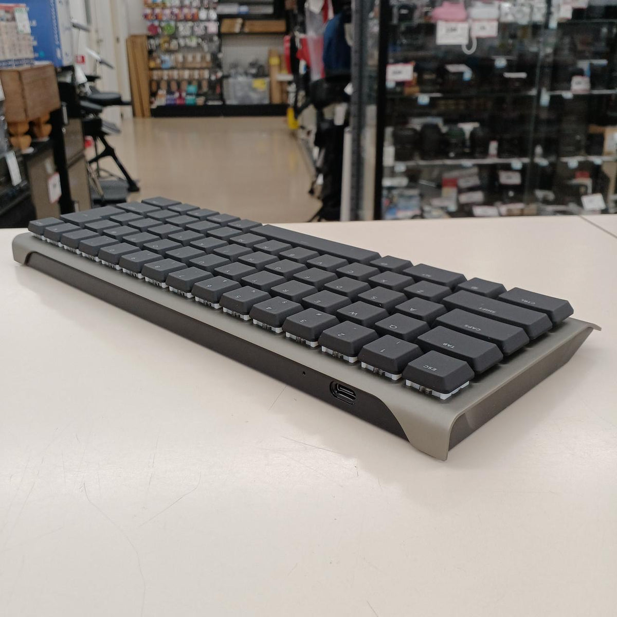 ZENAIM Gaming Keyboard KB008-DGBK - Banzai Thrifting | BanzaiHobby