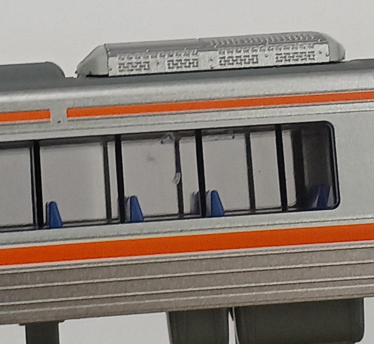 KATO 313 Series 0 Subseries (Tokaido Main Line) 4-Car Set + 2 Cars - Banzai Thrifting | BanzaiHobby