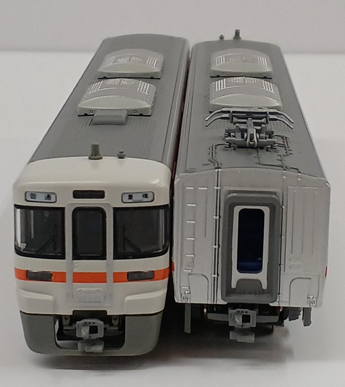 KATO 313 Series 0 Subseries (Tokaido Main Line) 4-Car Set + 2 Cars - Banzai Thrifting | BanzaiHobby