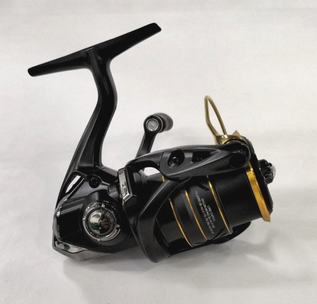 SHIMANO Spinning Reel SOARE XR C2000SSPG 044273 - Banzai Thrifting | BanzaiHobby