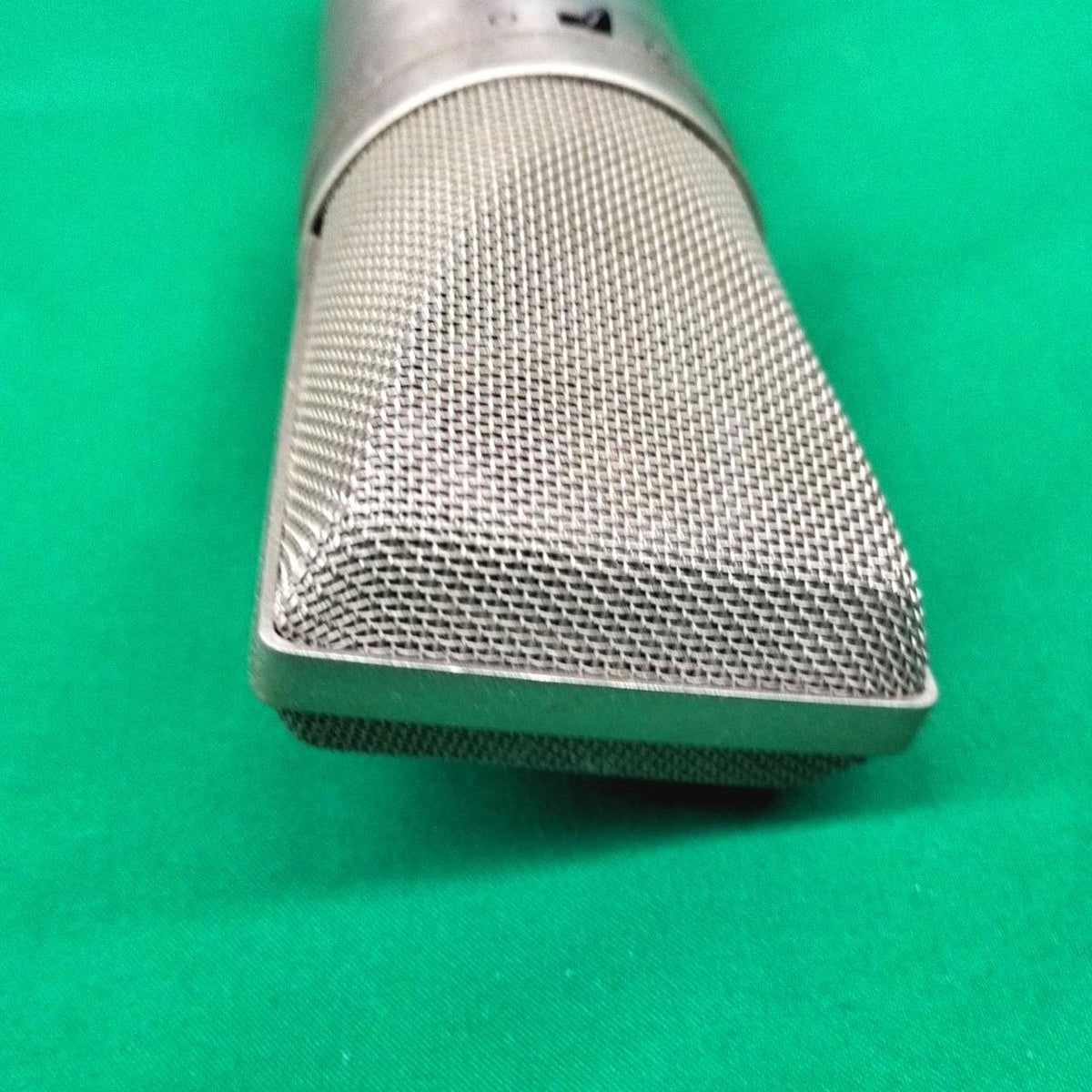 RODE Condenser Microphone NT2 - Banzai Thrifting | BanzaiHobby
