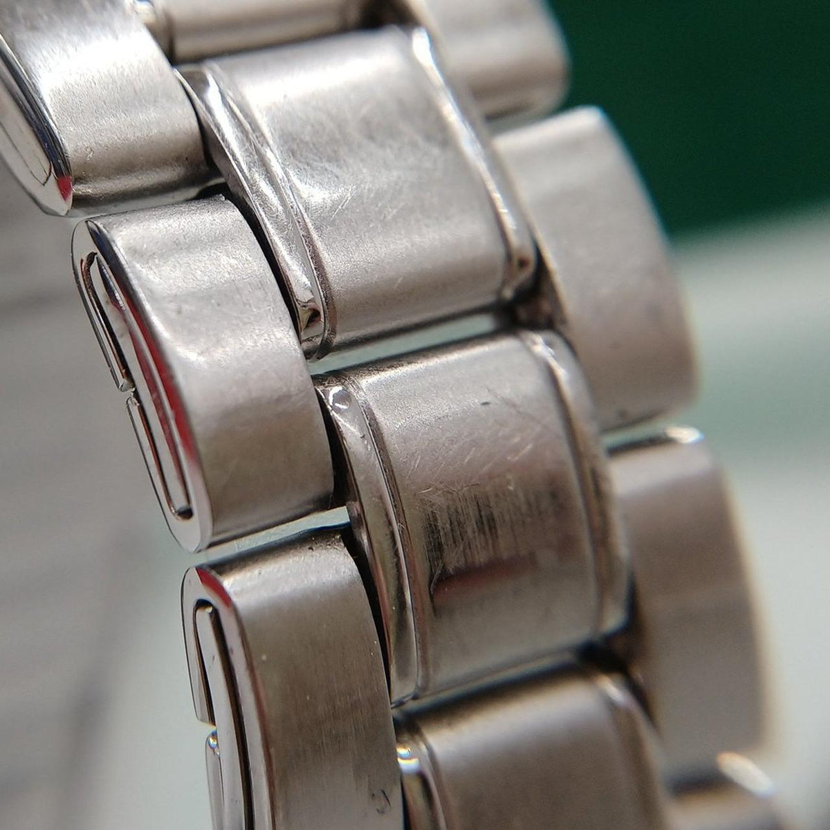 SEIKO Quartz Wristwatch 7T92-0DW0 - Banzai Thrifting | BanzaiHobby