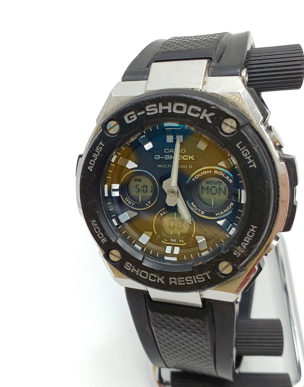 CASIO G-SHOCK GST-W300 - Banzai Thrifting | BanzaiHobby
