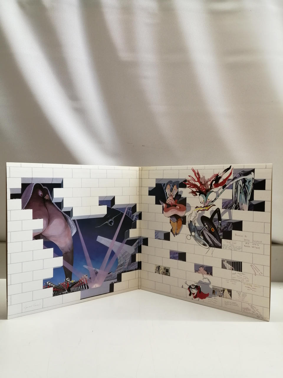 PINK FLOYD LP THE WALL