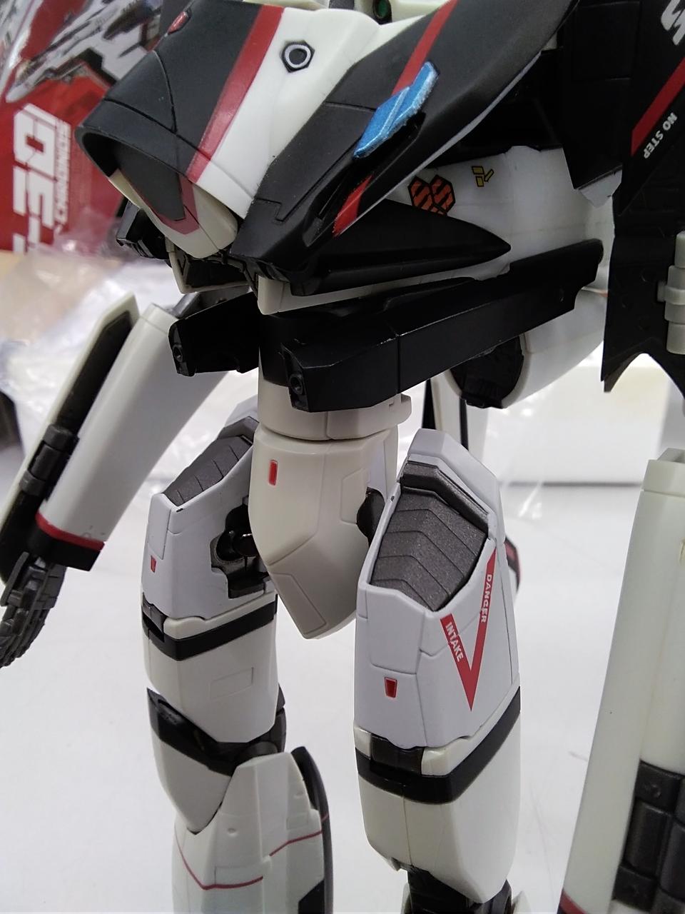 BANDAI DX Chogokin YF-30 Chronos GE-66 YF-30 CHRONOS