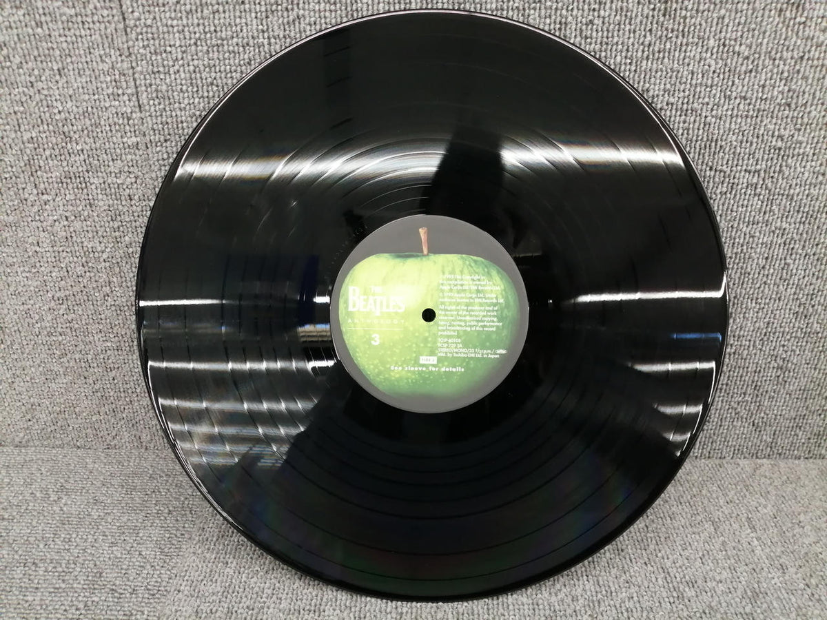 Toshiba EMI Corporation THE BEATLES ANTHOLOGY 3 TOJP-60107-09