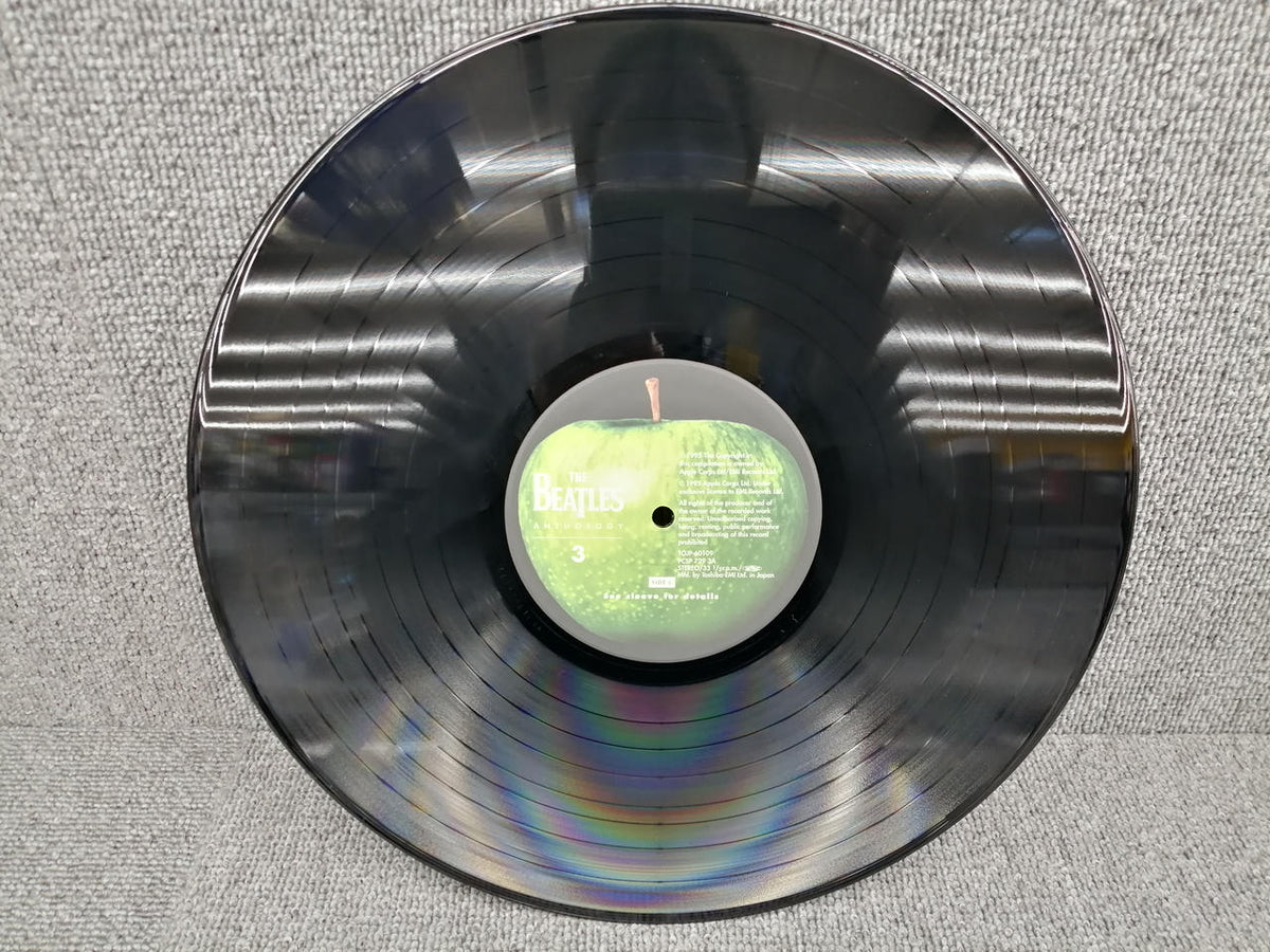 Toshiba EMI Corporation THE BEATLES ANTHOLOGY 3 TOJP-60107-09