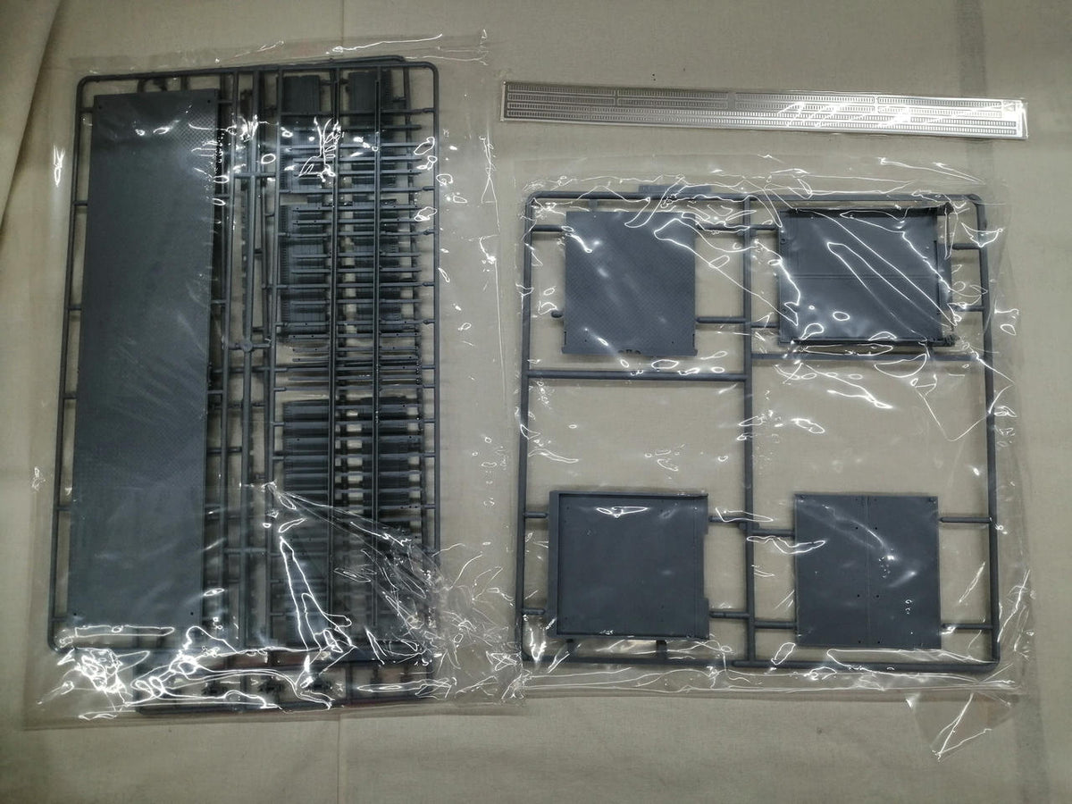 Qingdao Cultural Teaching Materials Company Heavy Freight Series Mitsubishi Fuso '10 Super Great SF - Banzai Thrifting | BanzaiHobby