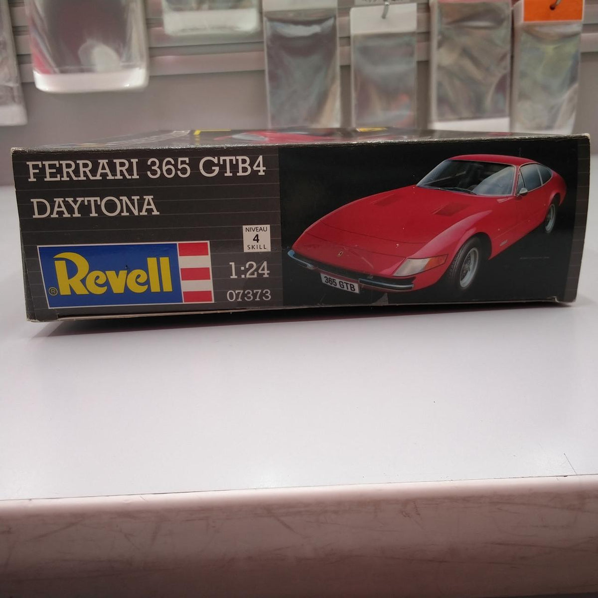 REVELL 1/24 Plastic Model FERRARI 365 GTB4 DAYTONA - Banzai Thrifting | BanzaiHobby